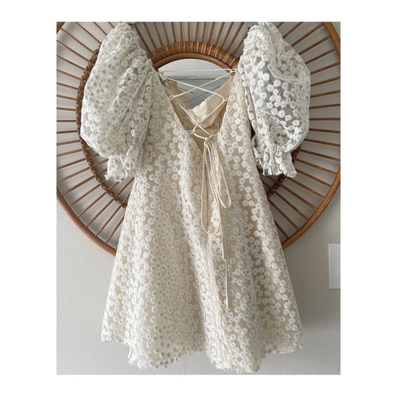 Elegant Cream Mini Dress - Picture 2 of 12